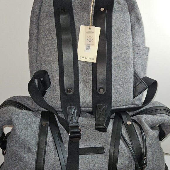 Sherpani travel tote and backpack - Picture 2 of 15